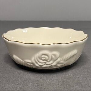 VTG Lenox Embossed Rose & Bow Bone China Bowl 24K Gold Rim 6”